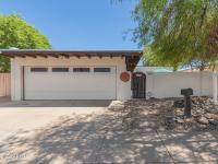 More Details about MLS # 6748196 : 169 LAGUNA DRIVE W