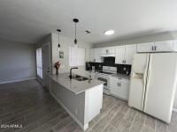 More Details about MLS # 6784839 : 311 W PONTIAC DRIVE#8