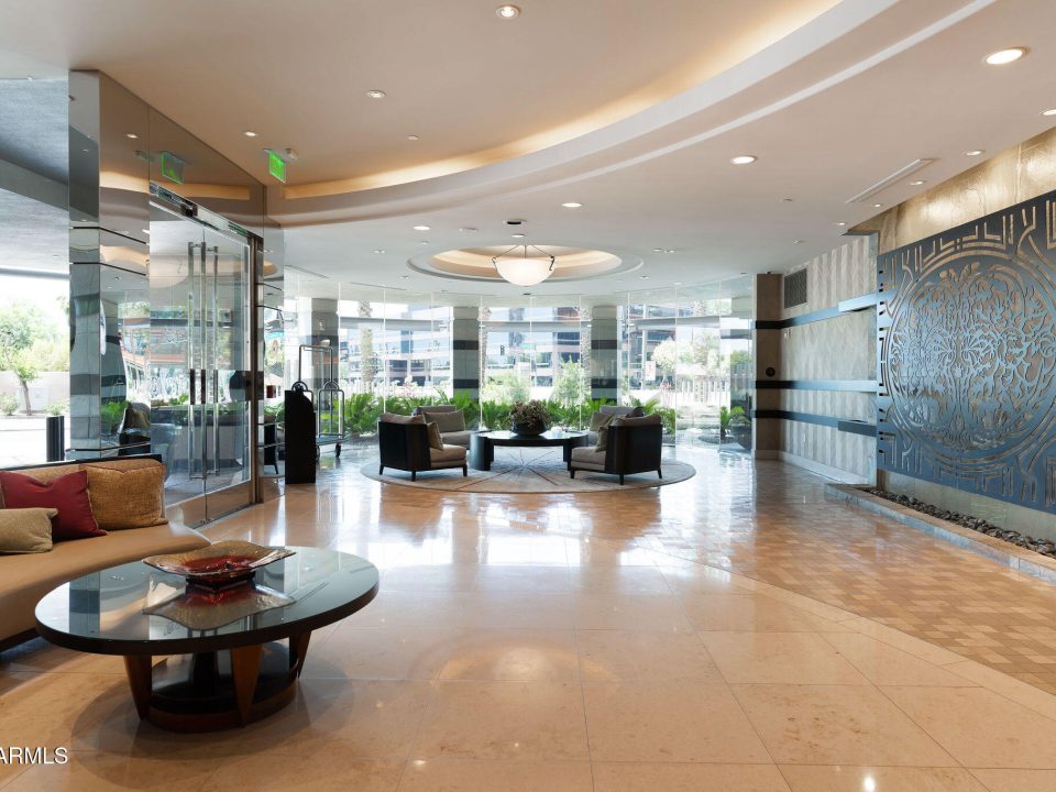 Esplanade Place